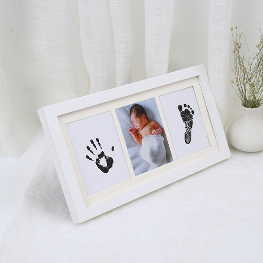 Fern & Feather™ Baby Hand and Footprint Photo Frame – A Precious Keepsake for Your Little One’s Early Years