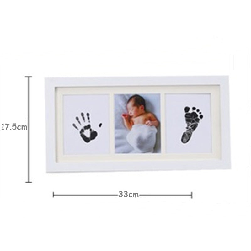 Fern & Feather™ Baby Hand and Footprint Photo Frame – A Precious Keepsake for Your Little One’s Early Years