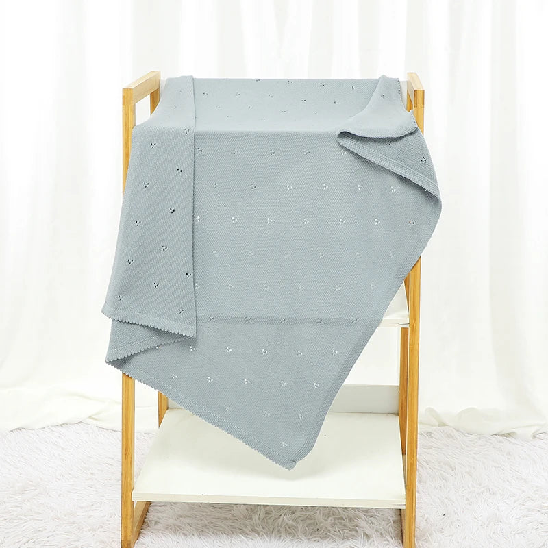 Fern & Feather™ CozyShell – Knitted Cotton Blanket
